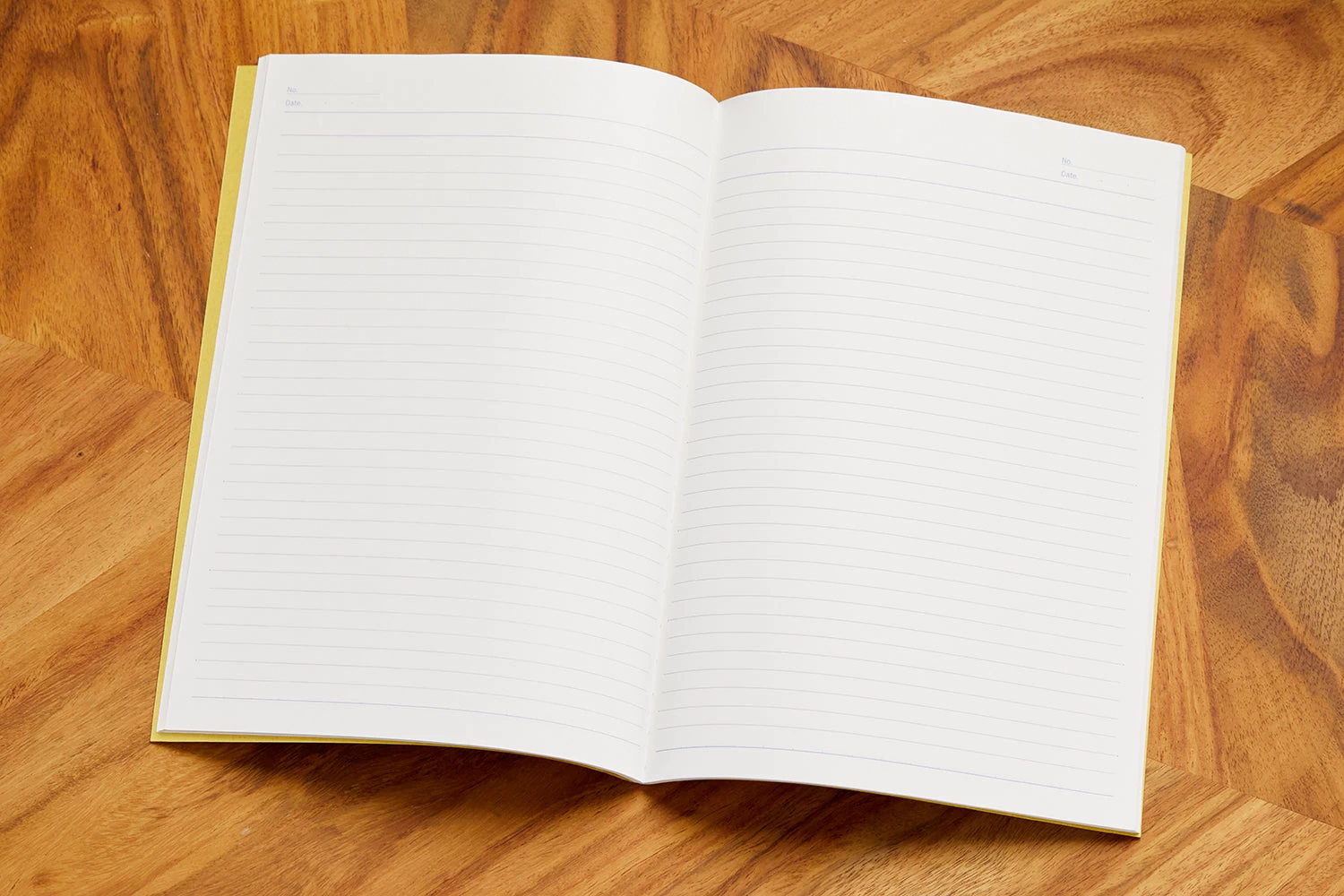 Apica CD-15 B5 Notebook - Light Green, Lined - Image 3