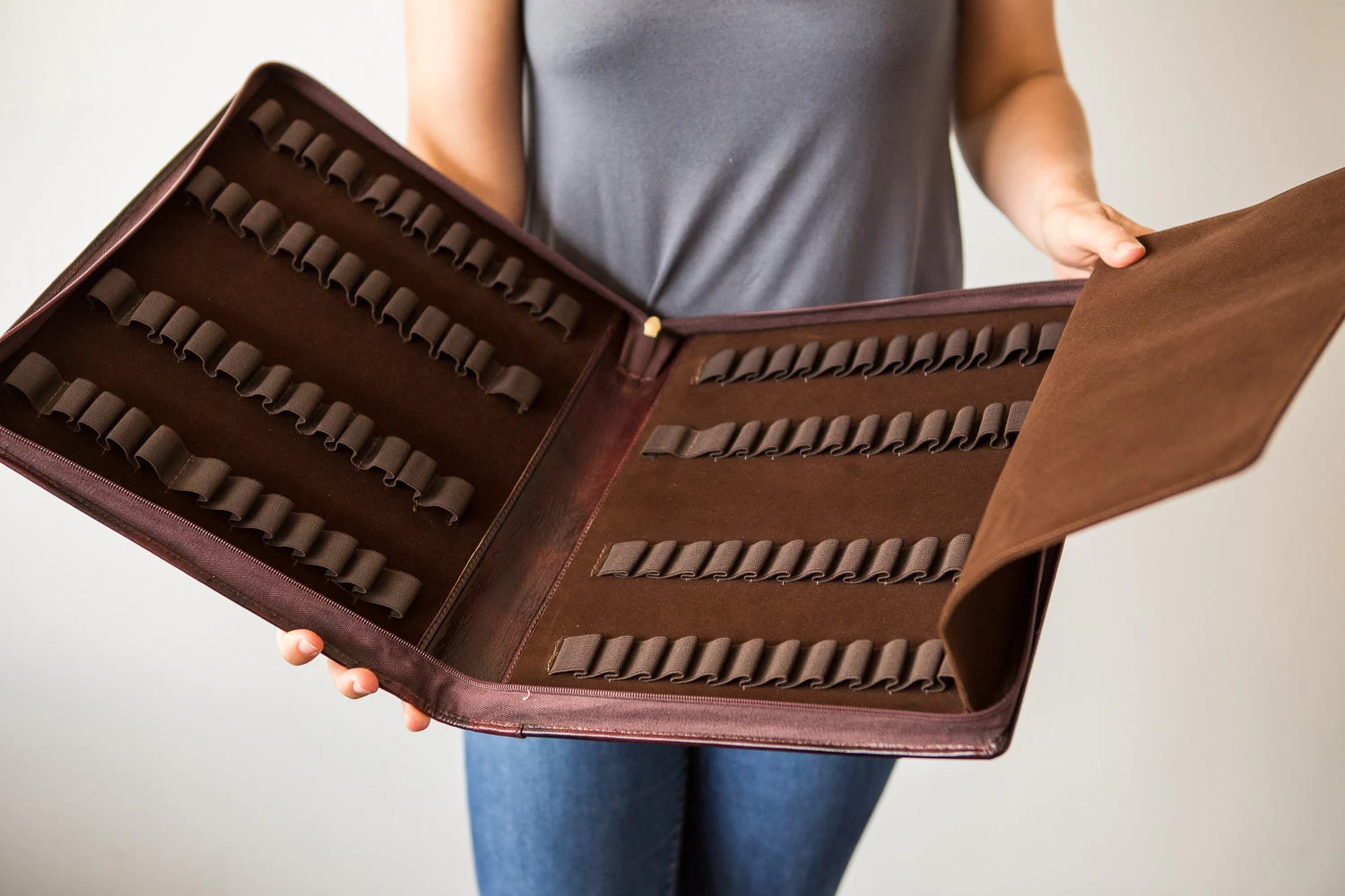 Girologio 48 Pen Case - Oxblood - Image 3