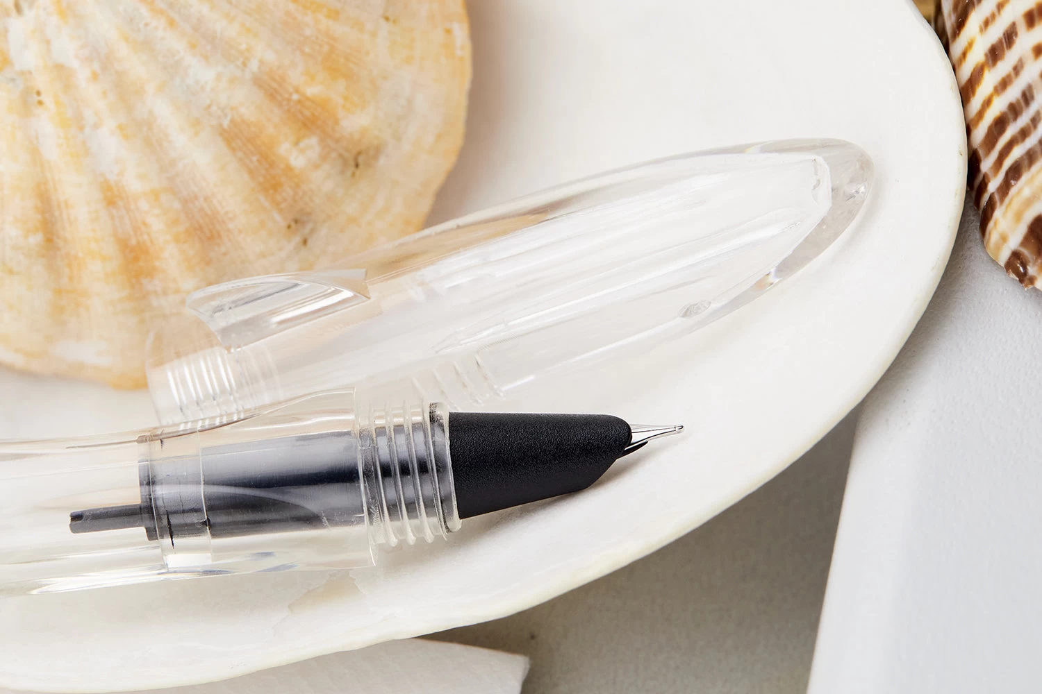 Jinhao 993 Shark Fountain Pen - Transparent - Image 9