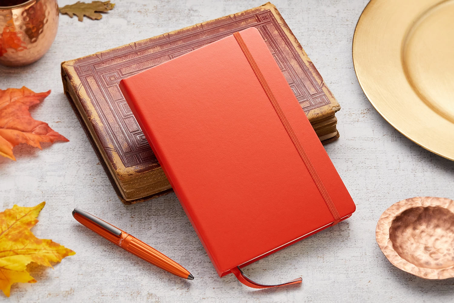 Leuchtturm1917 Medium A5 Notebook - Fox Red, Dot Grid - Image 2