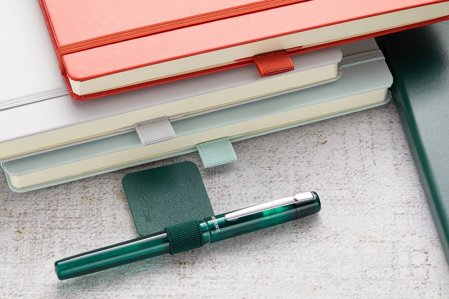 Leuchtturm1917 Pen Loop - Forest Green - Image 3