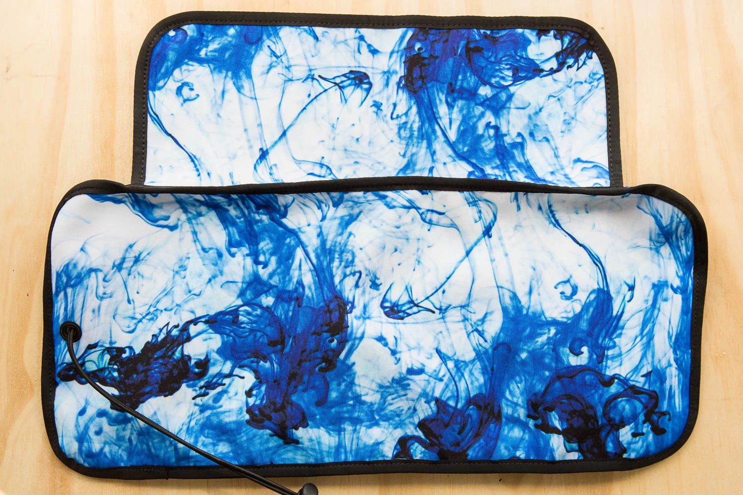 Rickshaw Bagworks Deluxe 8-Pen Roll - Inky Blue - Image 6