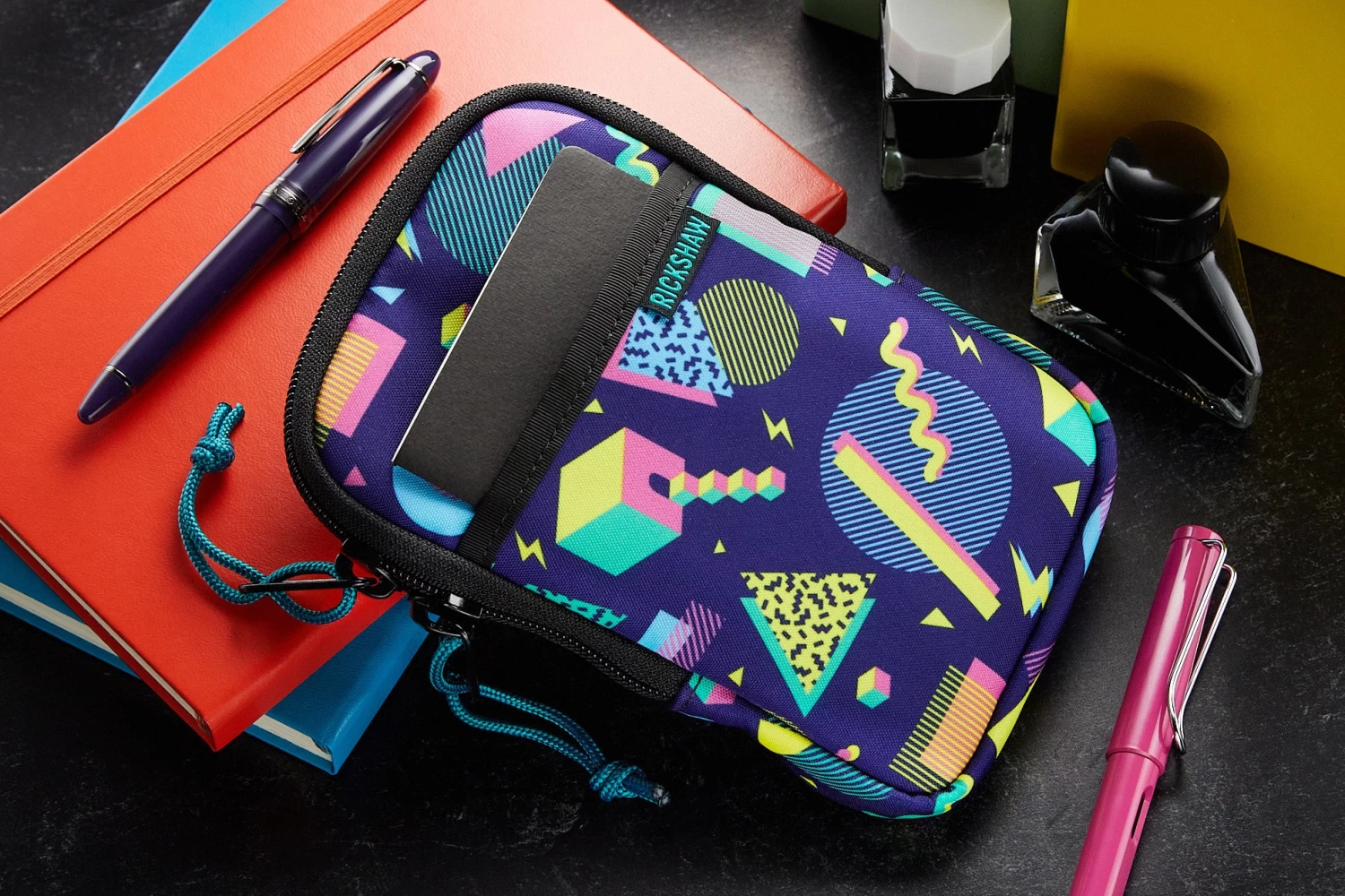 Rickshaw Bagworks Sinclair Model R Case - Arcade Carpet - Image 4