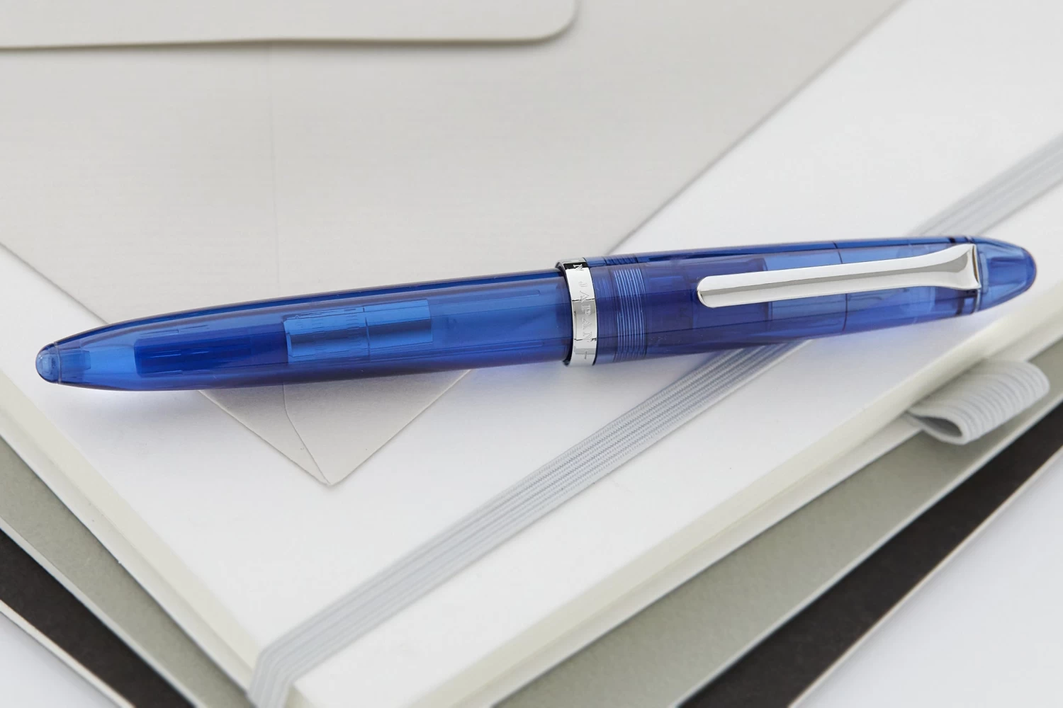 Sailor Compass 1911 Fountain Pen - Transparent Blue - Image 7