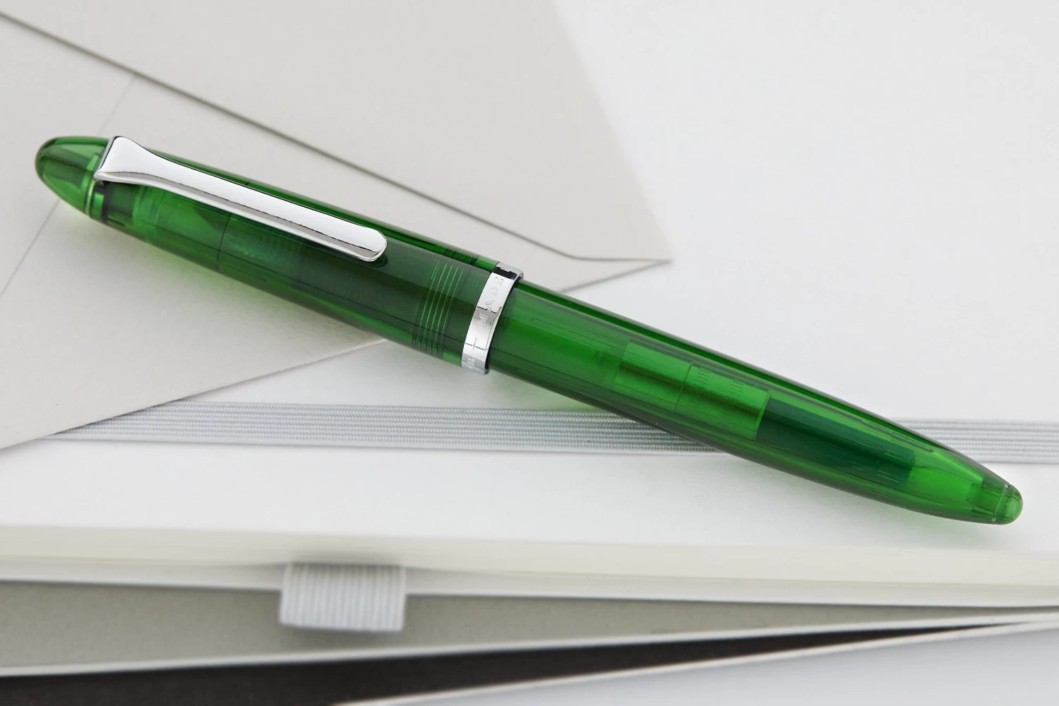 Sailor Compass 1911 Fountain Pen - Transparent Green - Image 7
