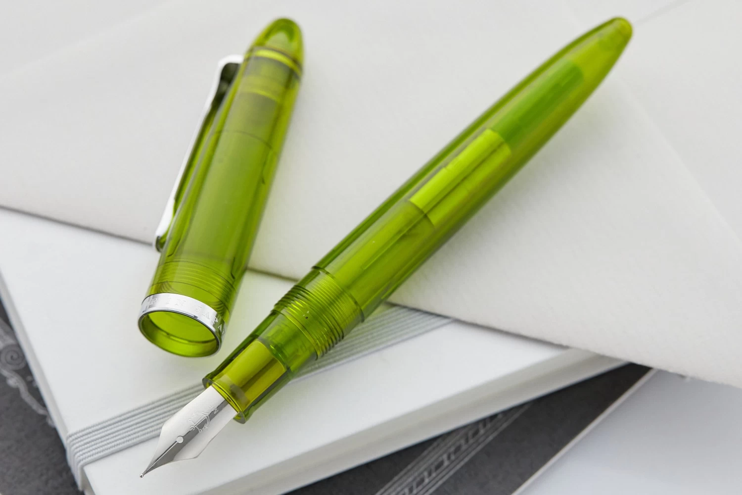 Sailor Compass 1911 Fountain Pen - Transparent Olive - Image 8