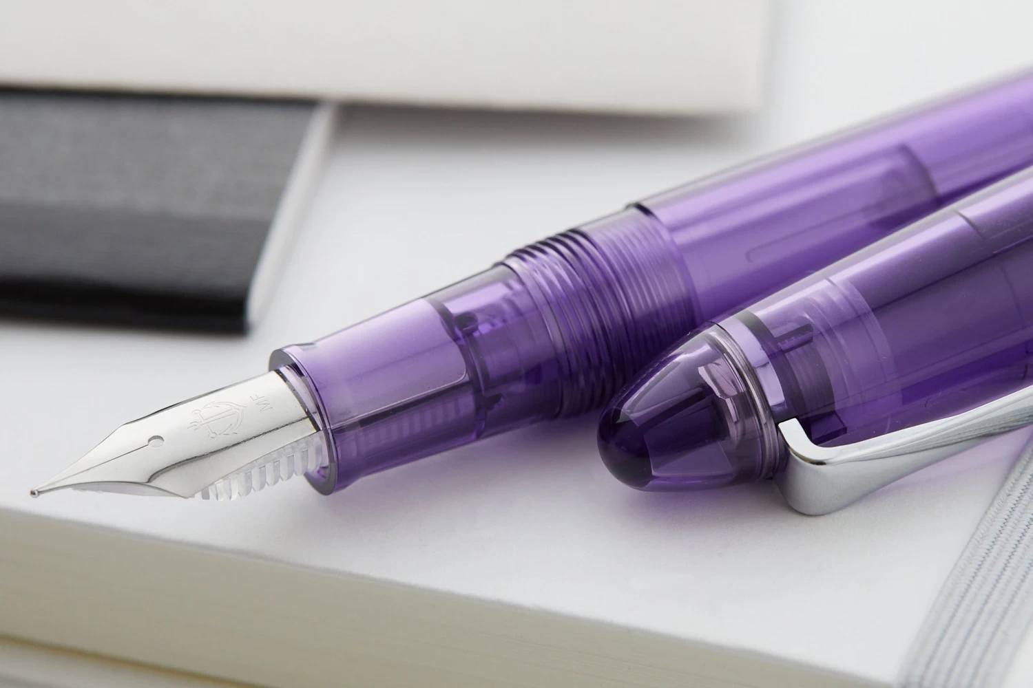 Sailor Compass 1911 Fountain Pen - Transparent Purple - Image 9
