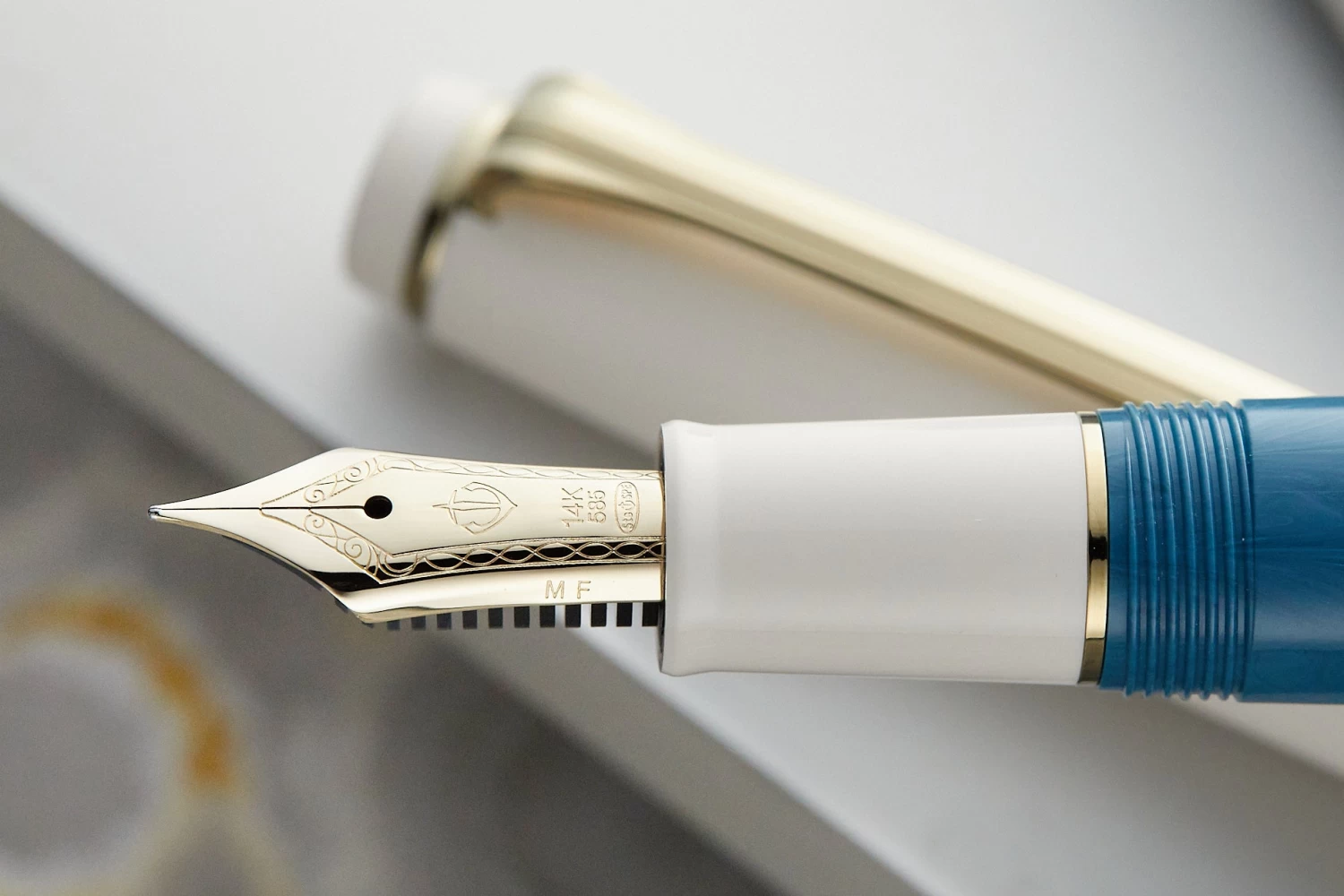 Sailor Pro Gear Slim Mini Rencontre Fountain Pen - Bleu Ciel - Image 9