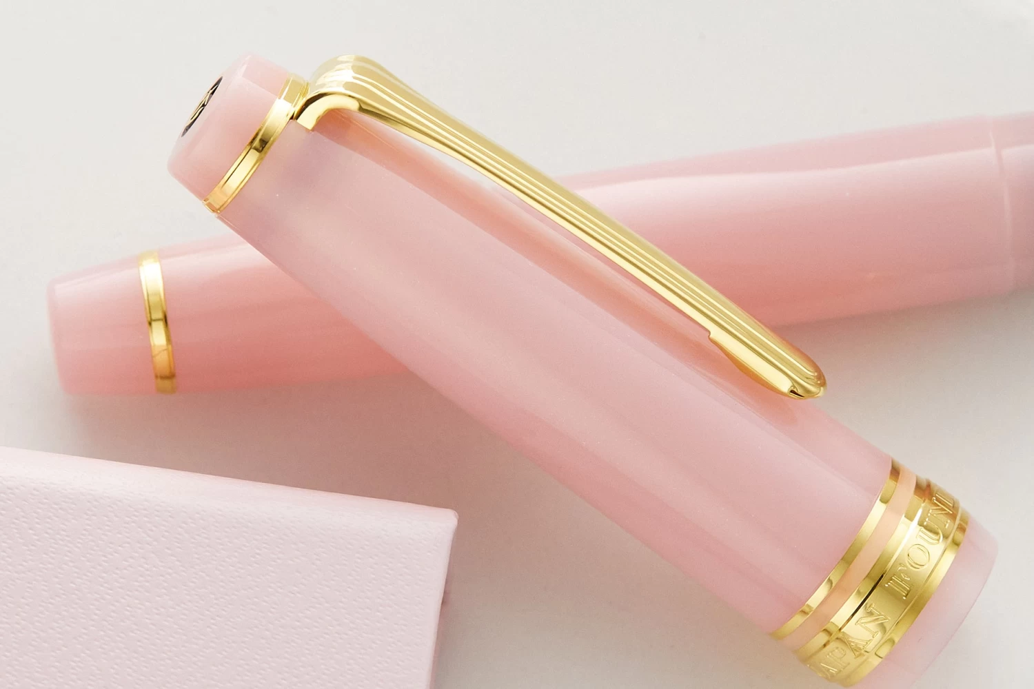 Sailor Pro Gear Slim Fountain Pen - Momo (Limited Production) - Image 5