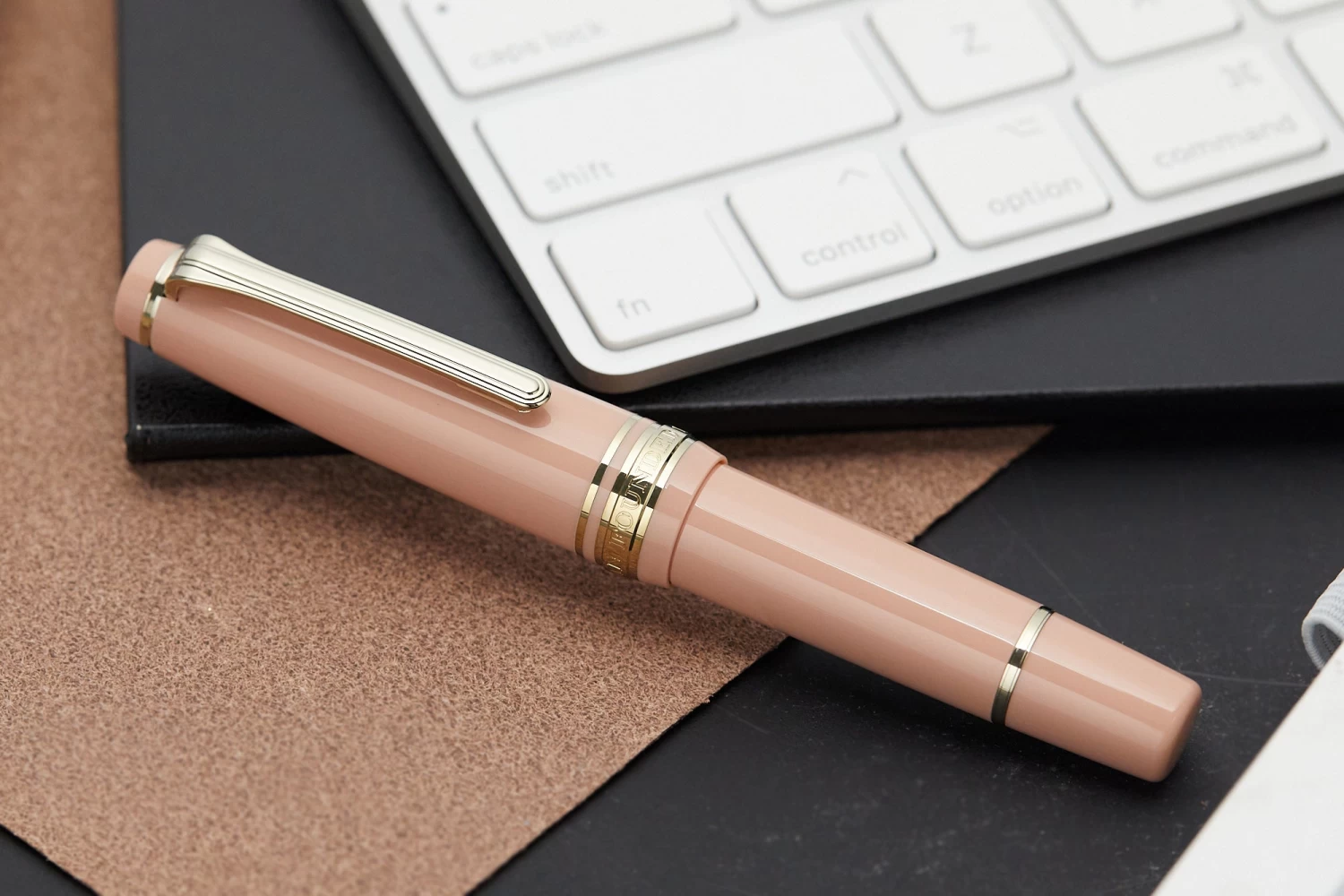Sailor Pro Gear Slim Mini Fountain Pen - Zyne Pink - Image 7